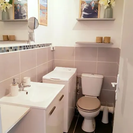 Carnon ~ Plage, Port Et Commerces, Proche! *